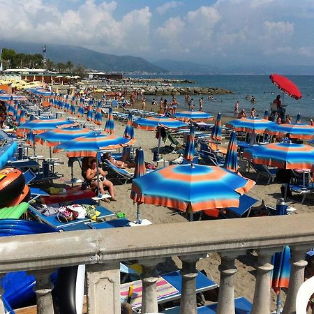 Hotel Pescetto Albenga Eksteriør bilde