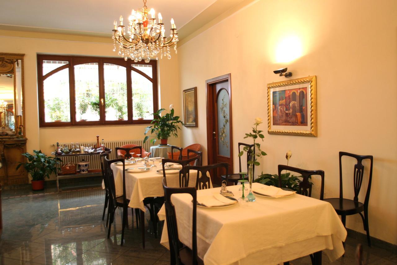Hotel Pescetto Albenga Eksteriør bilde