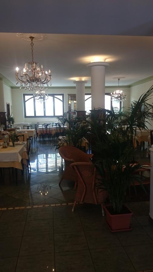 Hotel Pescetto Albenga Eksteriør bilde
