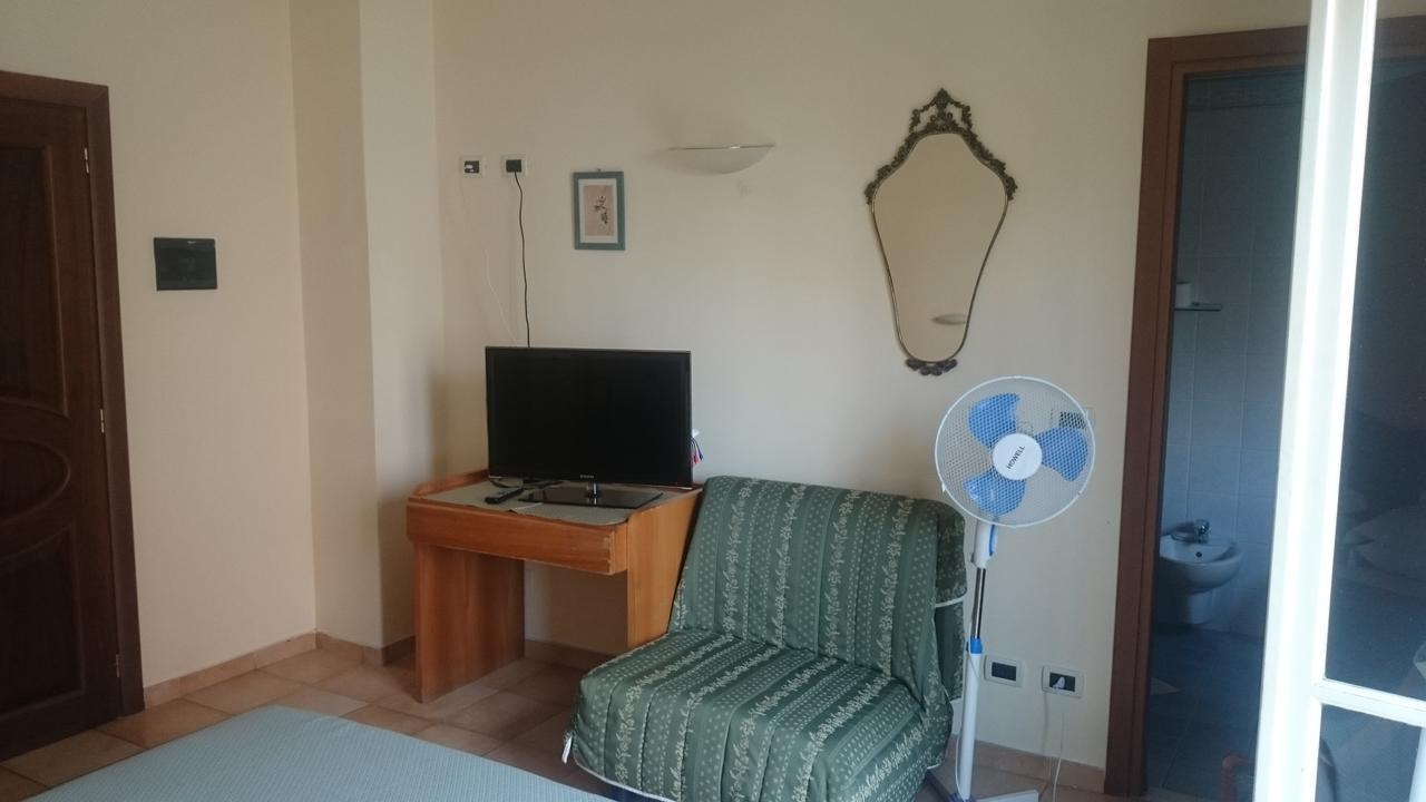 Hotel Pescetto Albenga Eksteriør bilde