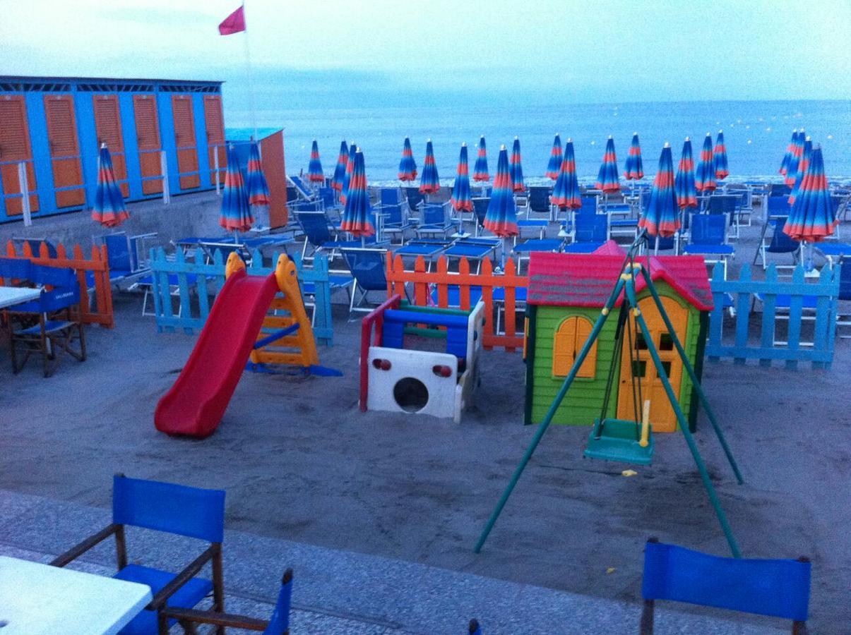 Hotel Pescetto Albenga Eksteriør bilde